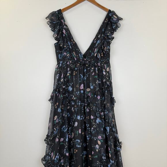 leena for Mac Duggal
Ruffled Floral Gown 💘 - Picture 8 of 16